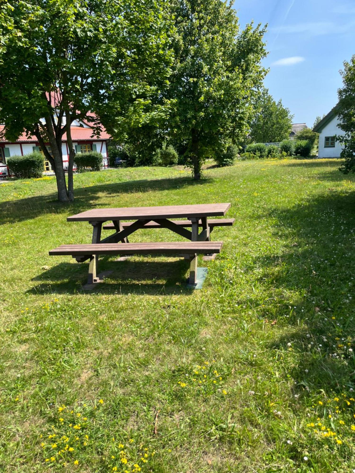 Moewenblick Bakenberg-41 Ferienwohnung Mit Terrasse, Doppelbett, Schlafsofa, Vollstaendige Komfortkueche Dranske Kültér fotó